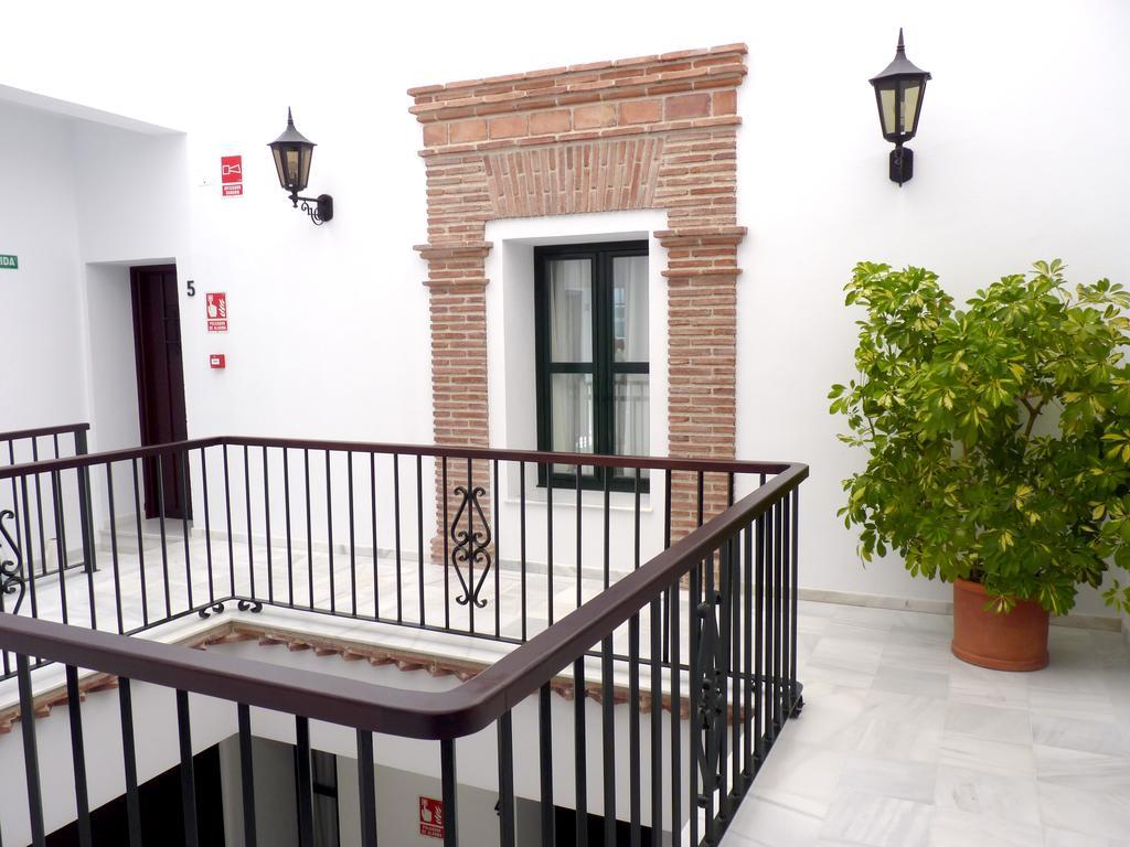 Hostal Boutique Casa La Laja Chiclana de la Frontera Bagian luar foto